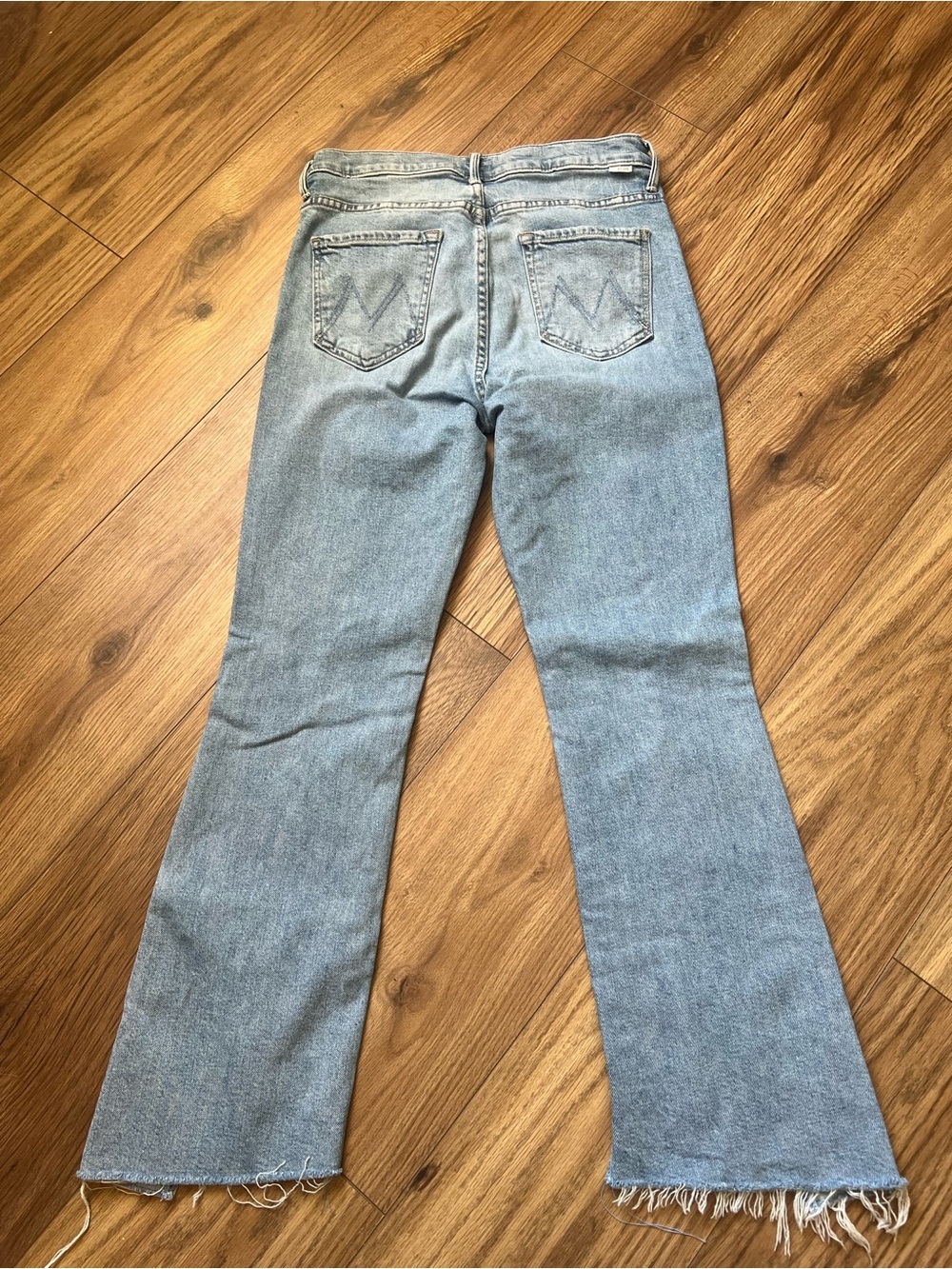 MOTHER Light Blue The Insider Crop Pointy Fray Denim Jeans - Picture 2 of 6